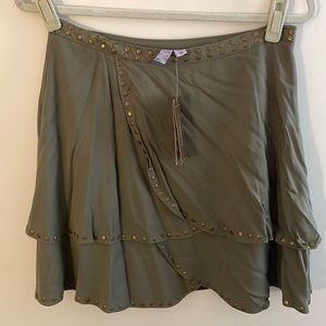 NWT Womens Skirt